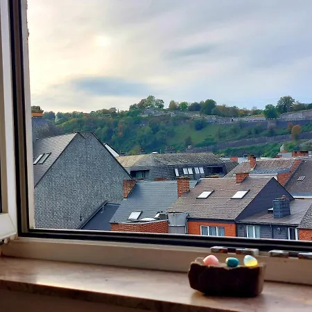 Appartement Charmant Jambes